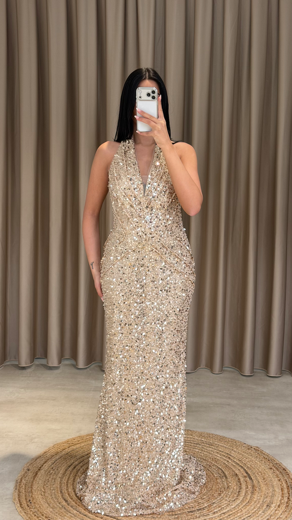 ILYANA (36, Champagne)